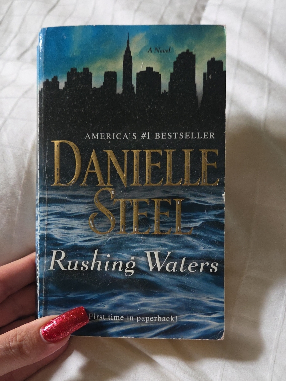Rushing Waters by - Danielle Steel
